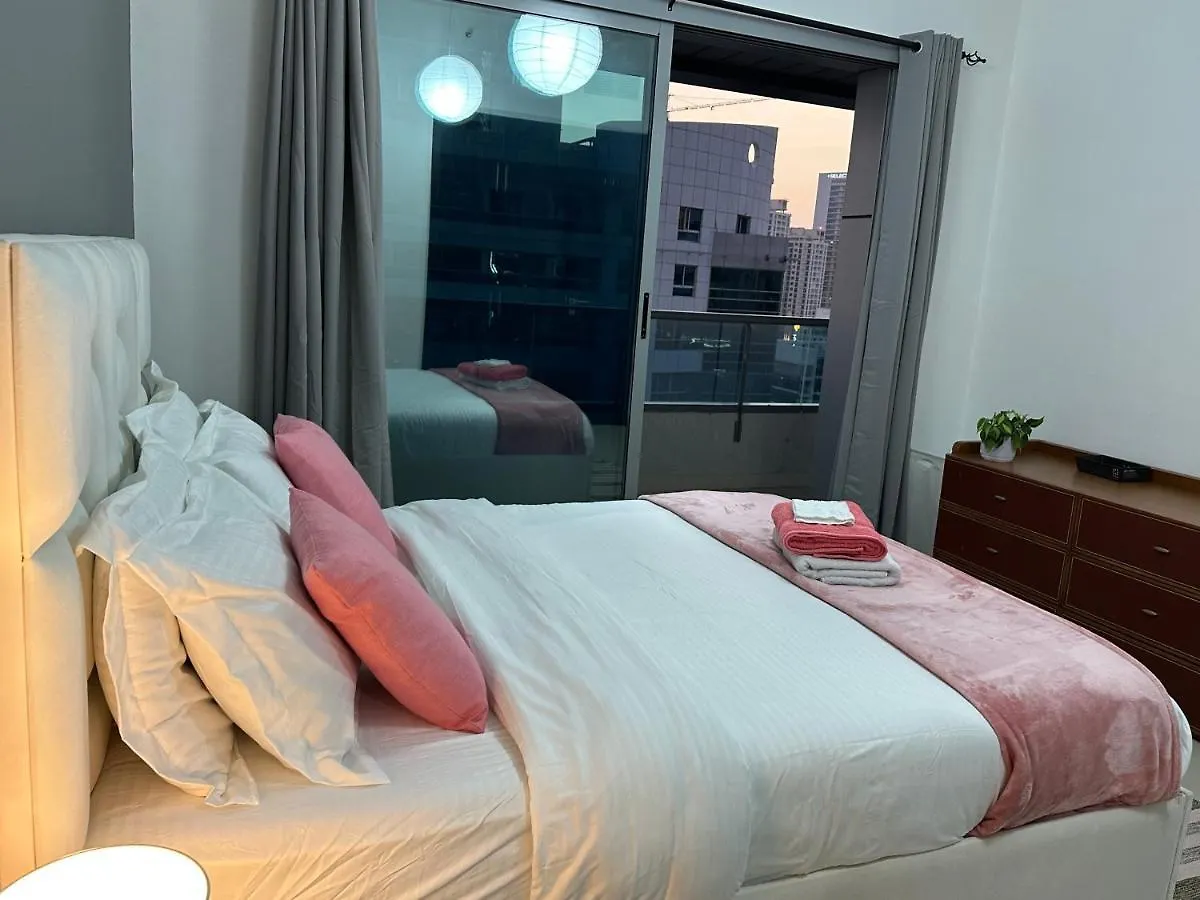 Himalaya Homes Marina 1Bedroom Apartment Dubai